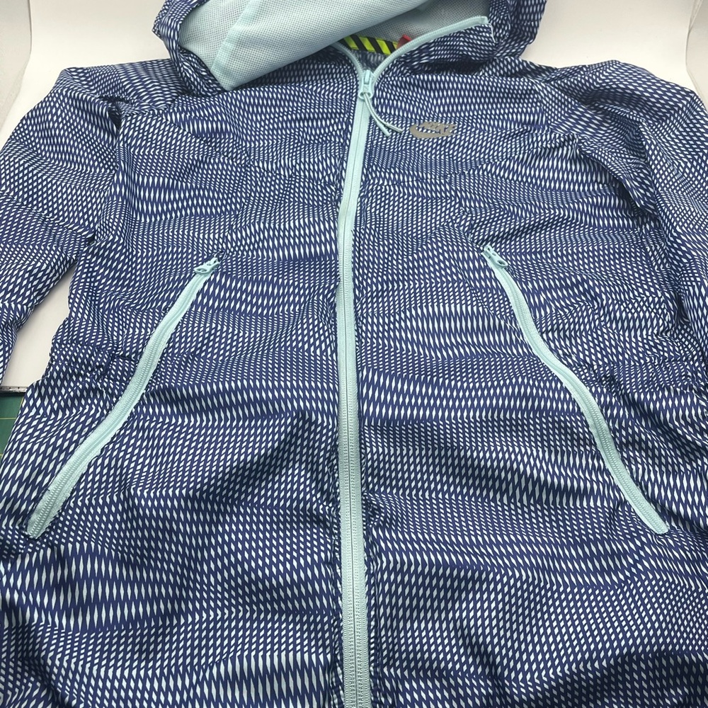 Nike Blue and White Women's running jacket
